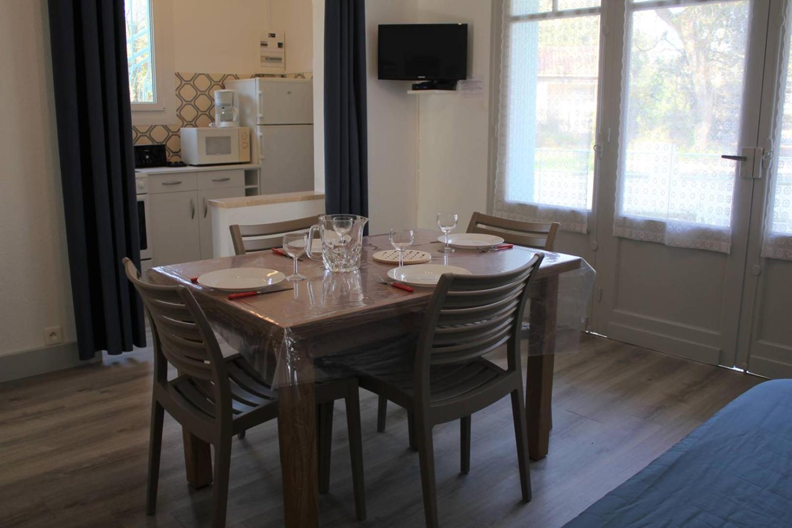 Ronce-Les-Bains - Appartement Rez-De-Chaussee Droit - 90M De La Plage Buitenkant foto